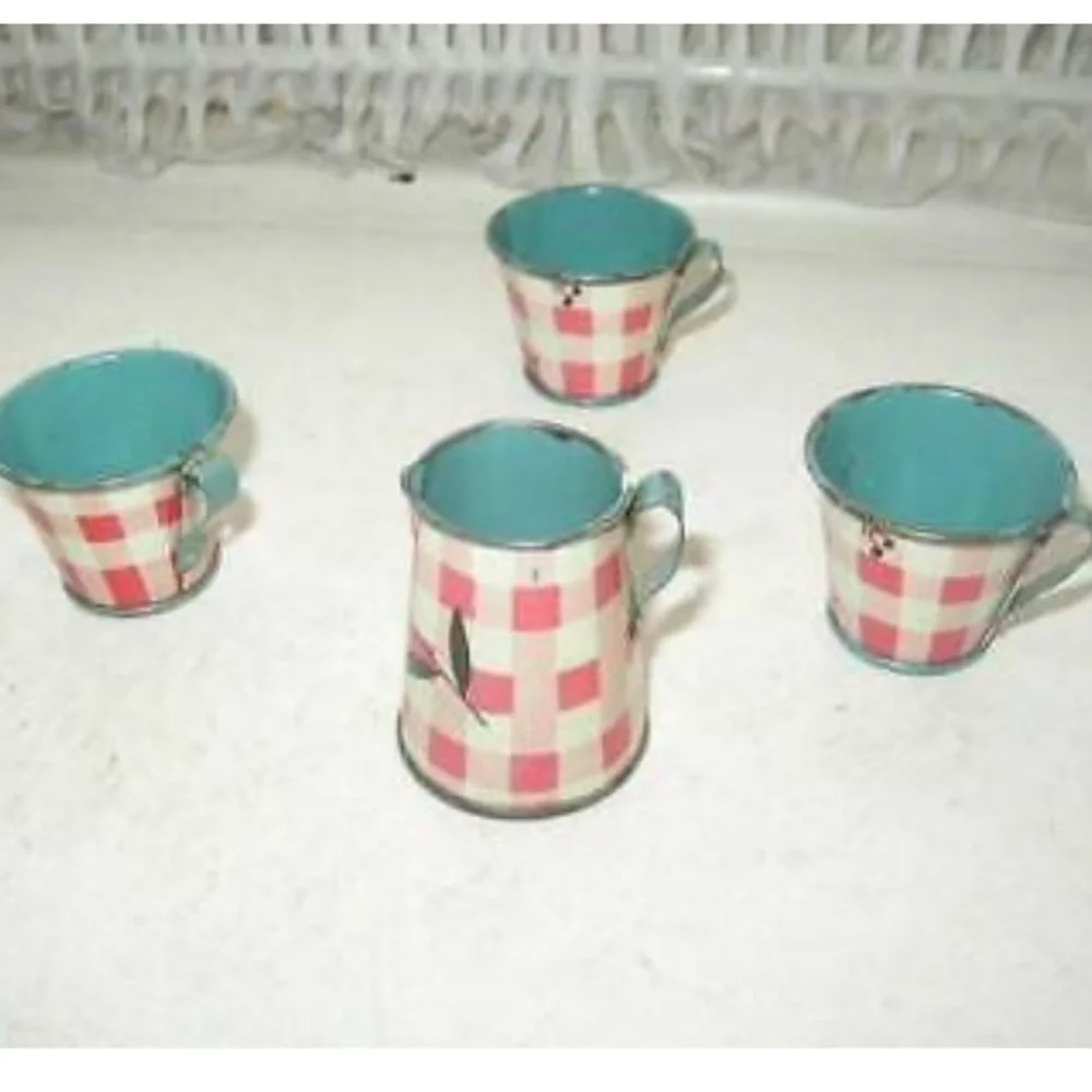 Rare,  1930s Ohio Art, FB Peat’s Humpty Dumpty  11-pc Childs Tin Tea Set - Picture 3 of 8